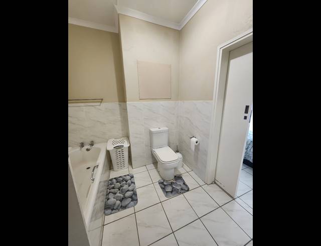 3 BEDROOM TOWNHOUSE FOR SALE IN MANABA BEACH